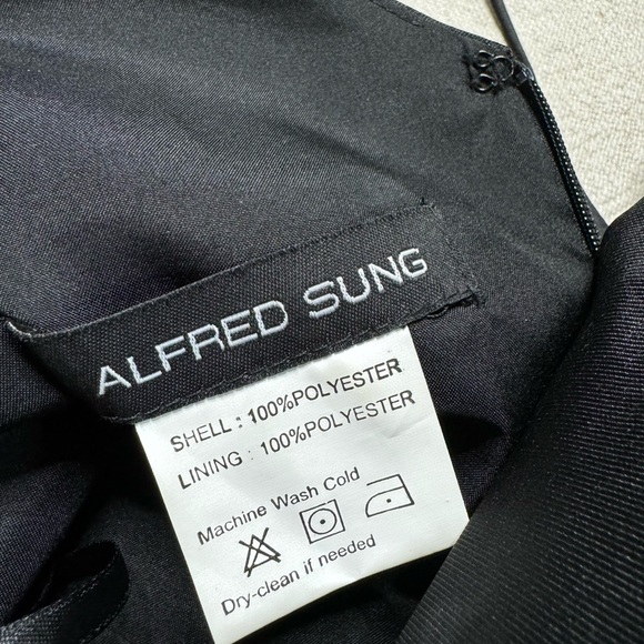 NEW Alfred Sung Black Satin Twill Vneck Pintuck Maxi Dress 6 - Picture 6 of 9